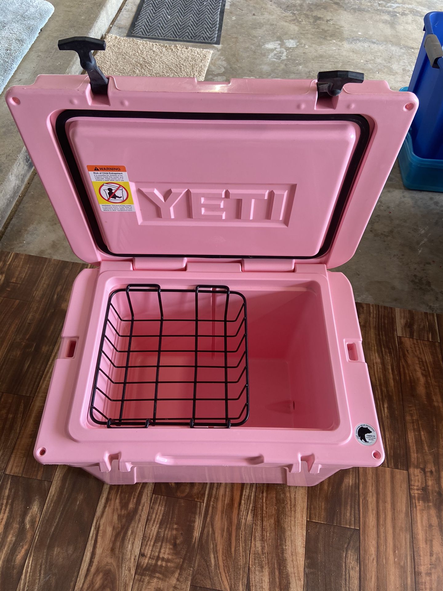Pink Yeti Tundra50 cooler