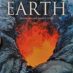 Earth DK Book