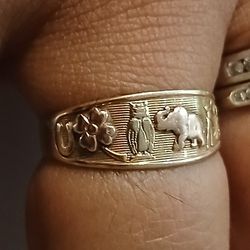 14k Gold Ring 