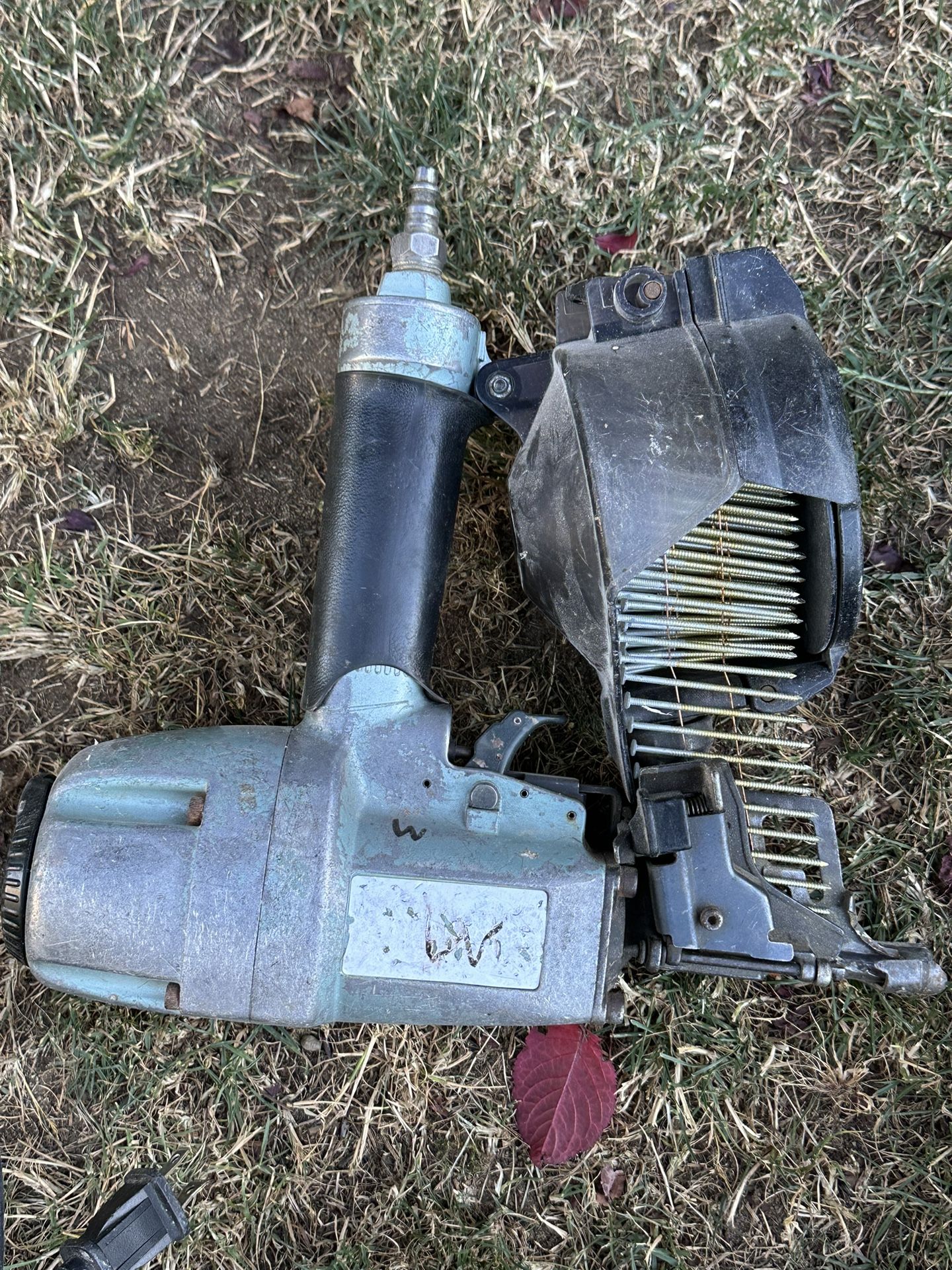 Hitachi Coil, Nailer/Siding Gun for Sale in Bonney Lake, WA OfferUp