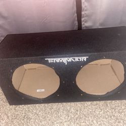 Dual 12 inch Subwoofer box