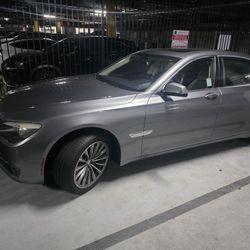 2014 BMW 740i Super Clean Low Miles Registration Current Clean Title 