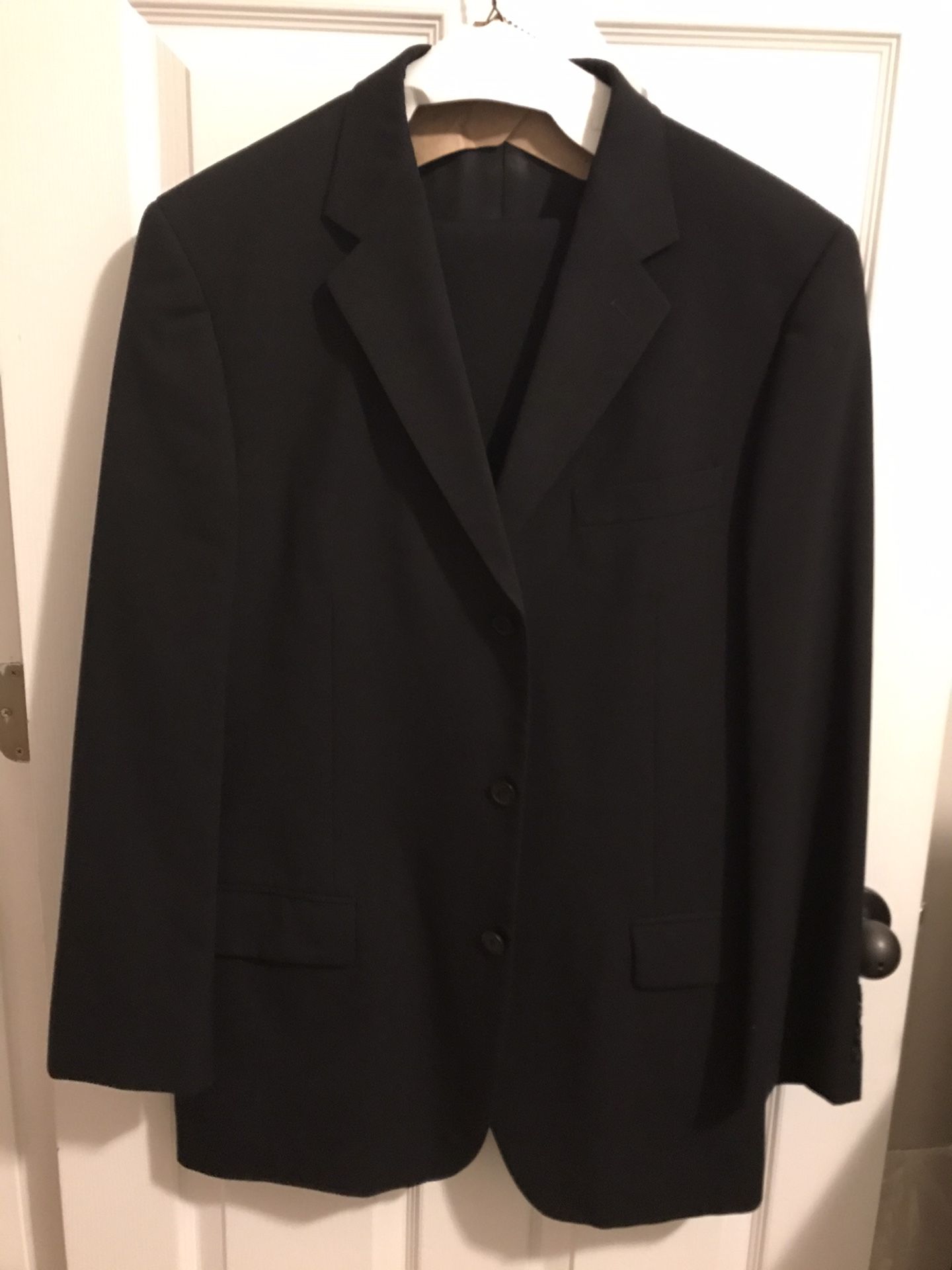 Versini Man’s Suit. Size 42