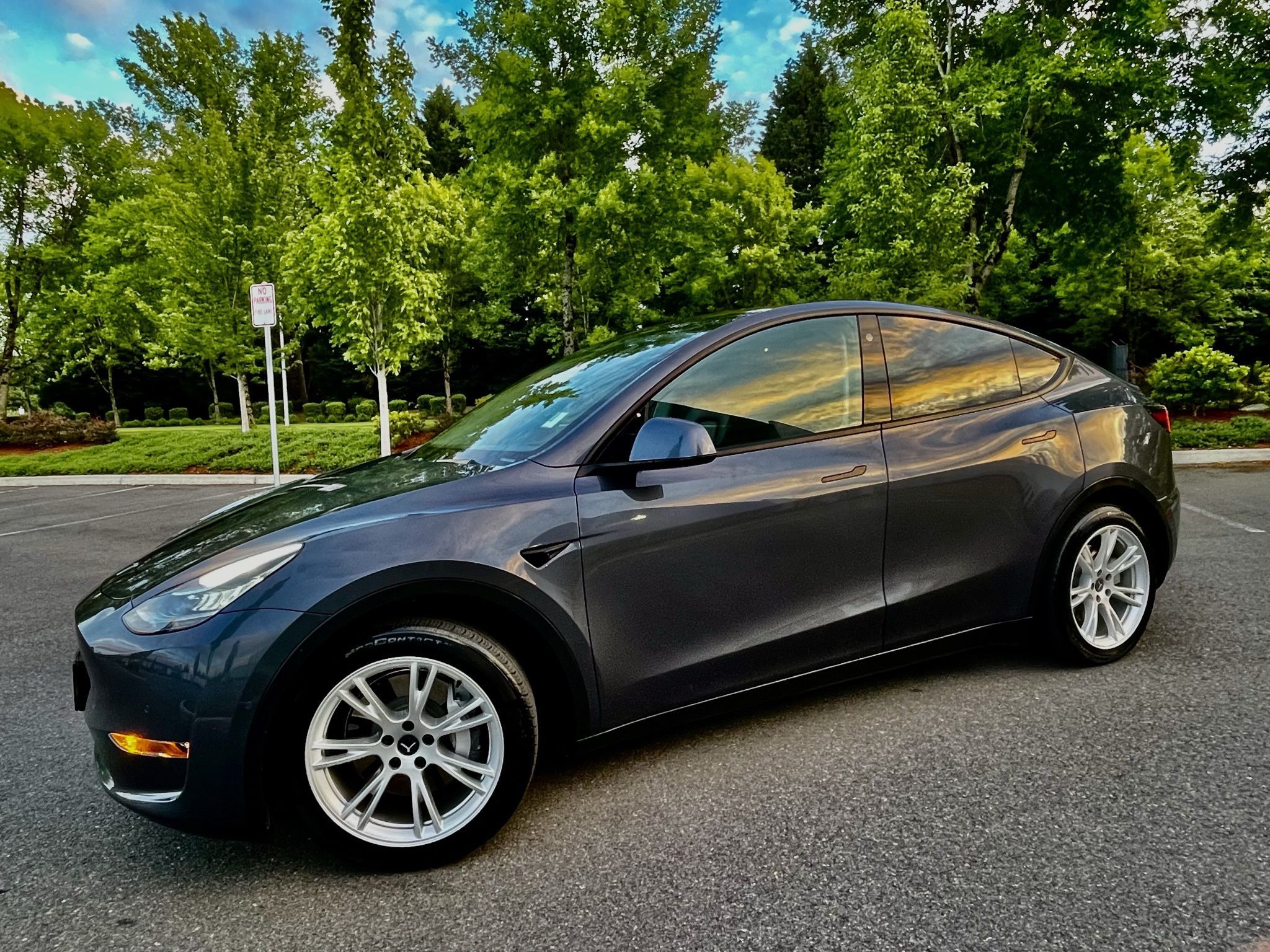 2020 Tesla Model Y