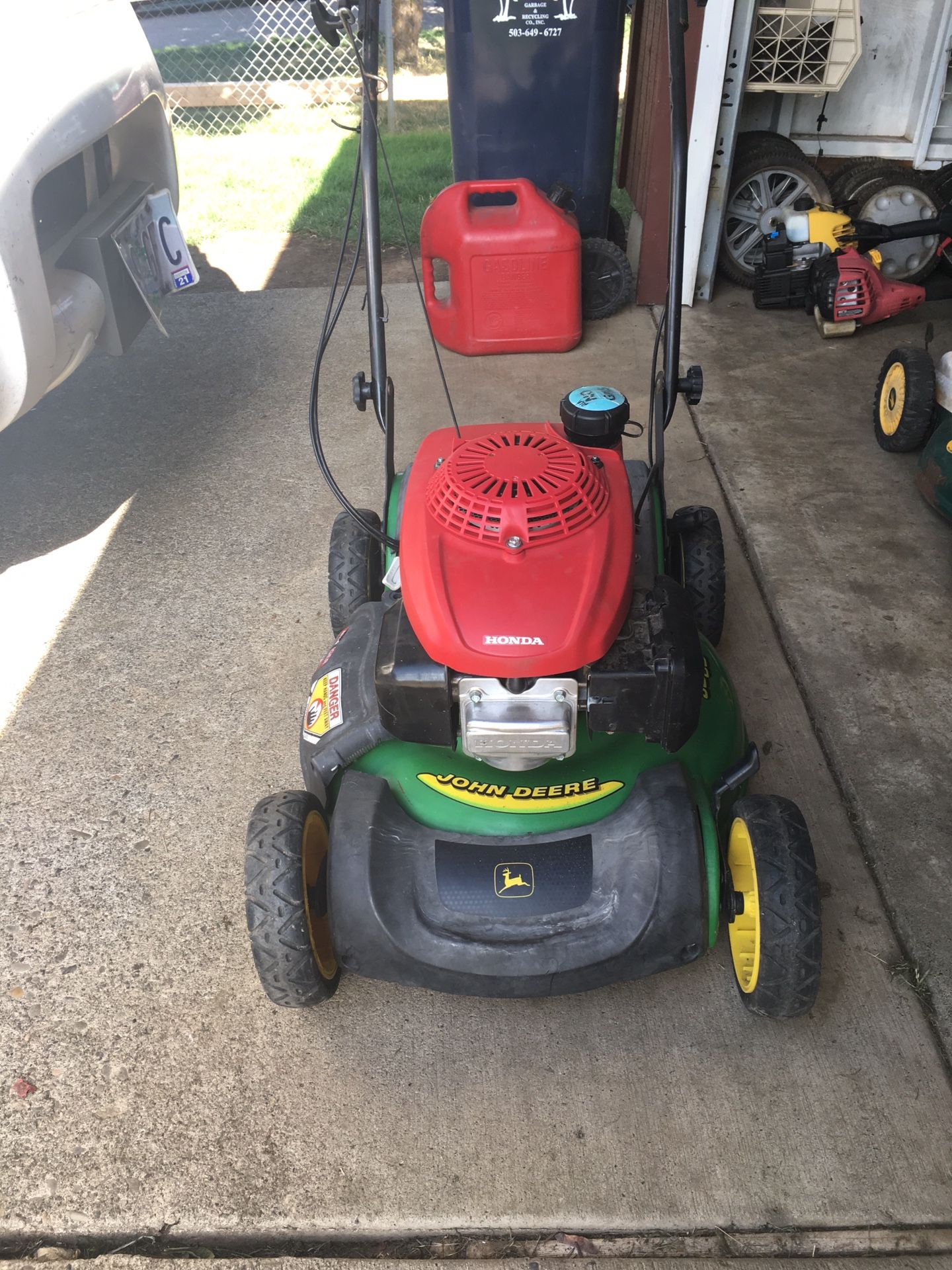 John Deere with Honda Engine 2 Blades!!