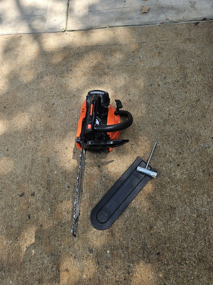 V Modest 2111 Chainsaw 12' New/ Nueva $200 Price Firm/ Precio Firme