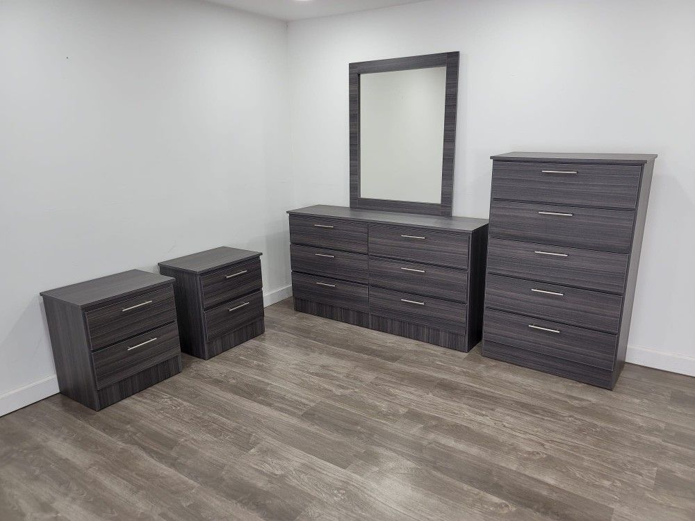 Dresser With Mirror, Chest And Nightstands // Comoda Con Espejo, Gavetero Y Mesas De Noche