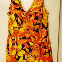 🚨 WOMEN'S SWIMSUIT (SZ 18W)