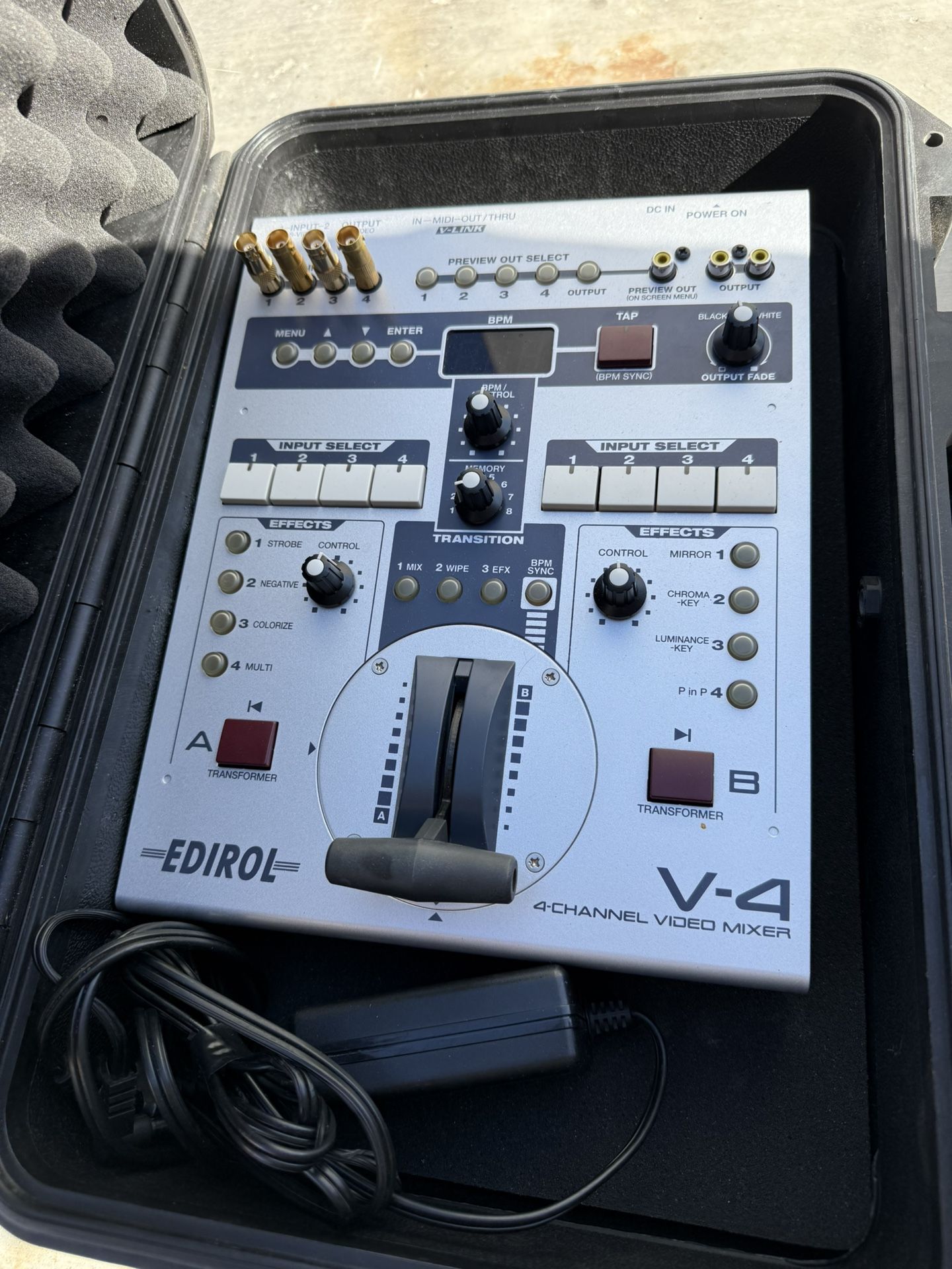 Edirol Video Mixer/Switcher w/ Hard Case