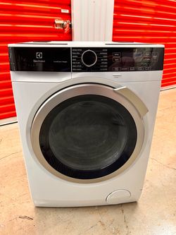 Electrolux LuxCare Front Load Washing Machine