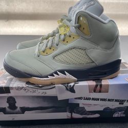 NEW Nike Air Jordan 5 Retro Jade Horizon - Size 9