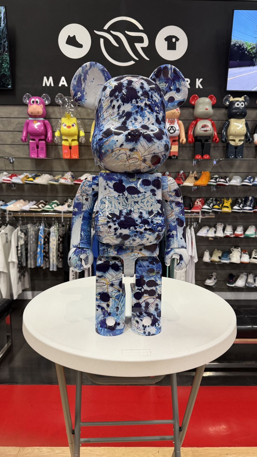 Bearbrick x LYFT x STASH 1000%