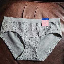 Jenni XL HIPSTER women's underwear with a cat pattern.
