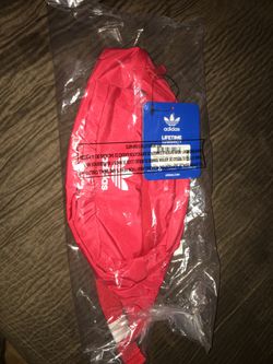 Adidas Fanny Pack / bag / backpack