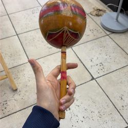 VINTAGE 1 Red Maraca Mexican Fiesta Party Hand Rumba Shaker