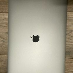 Macbook Air / Pro - Financing Available  - Same Day Pickup