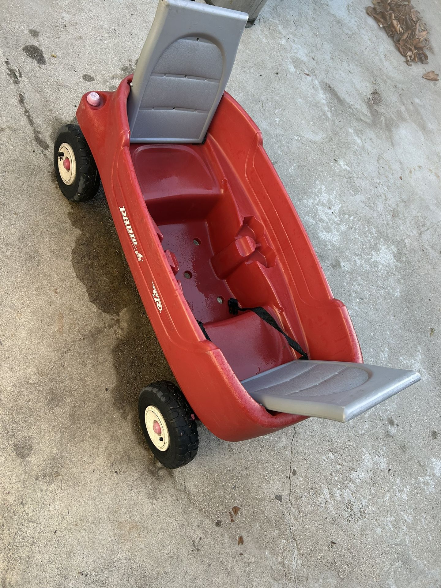 RADIO FLYER WAGON