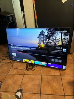 BEAUTIFUL SAMSUNG TV 51 inches WORKS GREAT HAS A CONTROL SMART TV