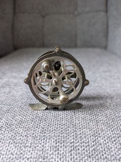 "Vintage"  Pflueger Progress 60 Brass Skeleton Fly Reel - Bulldog Logo