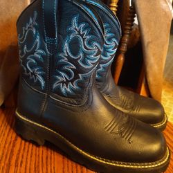 New Ariat Women's Boots 