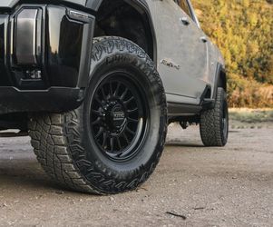 Kmc Impact FFT Available in Matte Black  18x9 8x170 +0 Offset 125mm