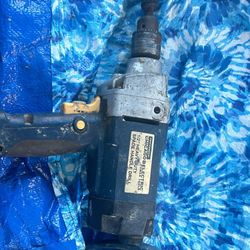 Chicago electric power tool 1/2 heavy duty spade handle drill