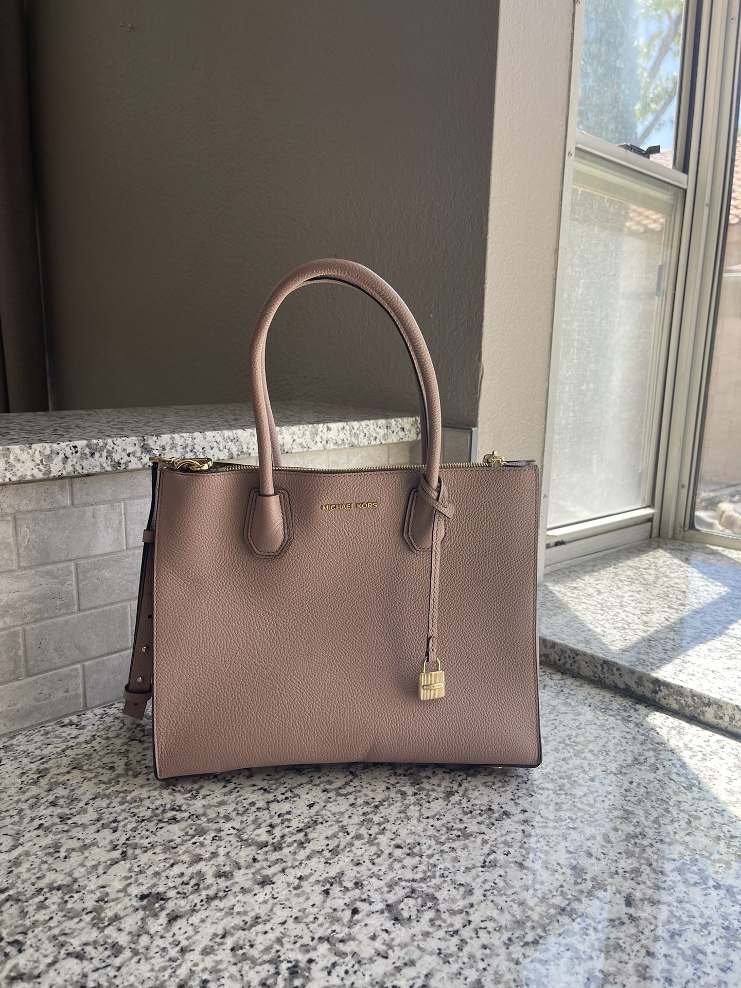 Michael Kors Mauve Purse