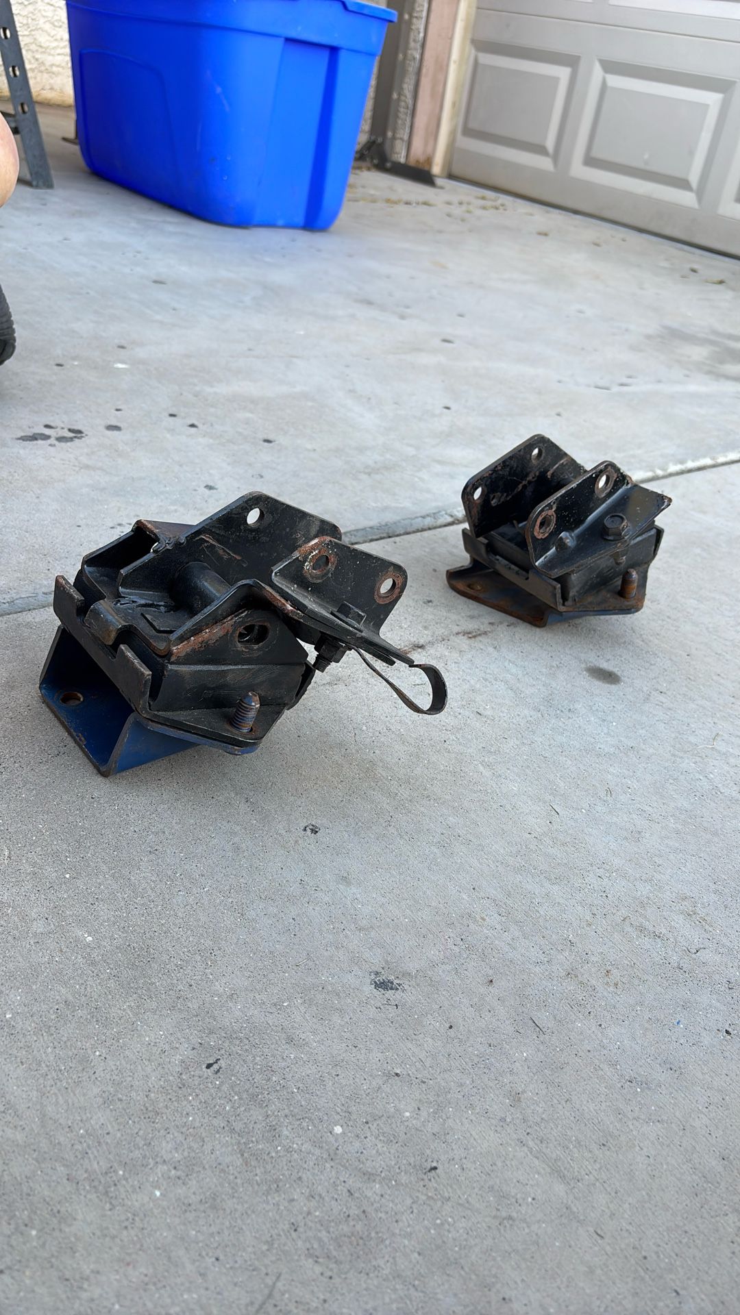 Engine Mounts