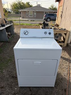Whirlpool White Electric 220 Plug Dryer For Sale $150 Or Best Offer