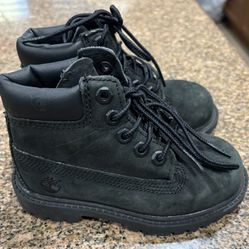 Toddlers Tim Boots Size 8