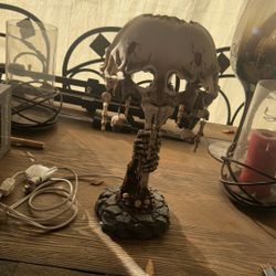Skull Lamp 