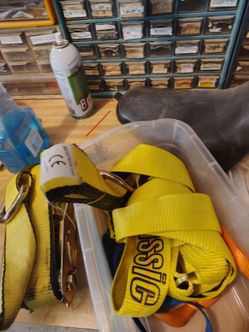 More towing equipment straps