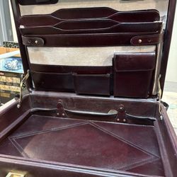 Briefcase 