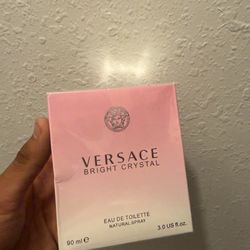 Versace bright crystal