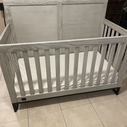 Simmons Kids Crib with Mattress