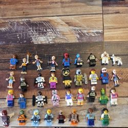 LEGO FIGURINES