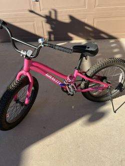 Gravity Monster3 24 One