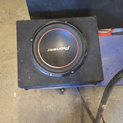 12 Inch Pioneer Sub With Box