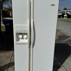 Whirlpool Refrigerator 