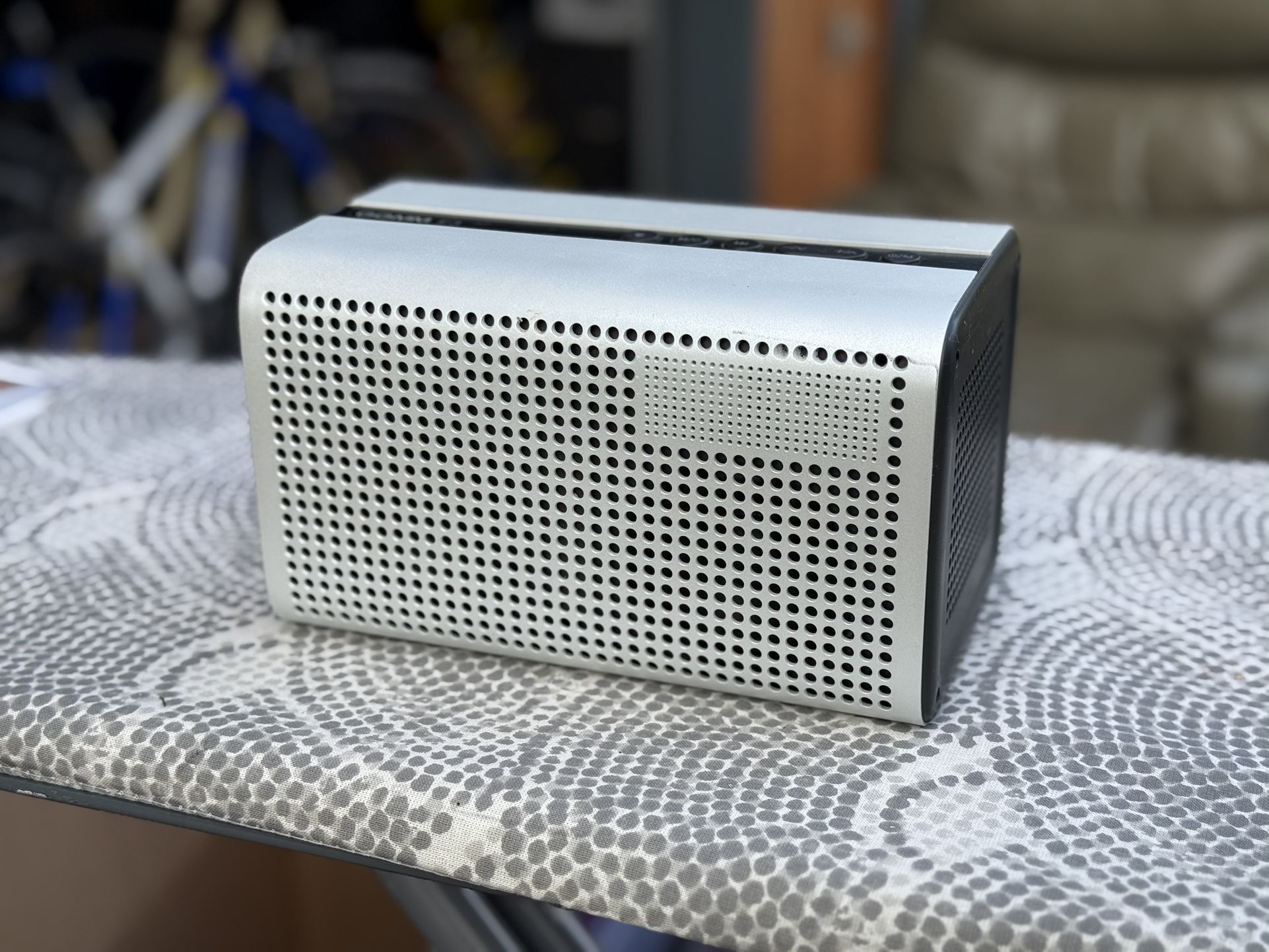 GGMM AirPlay Alarm Clock E3