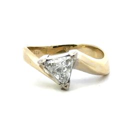 Woman’s Ladies 14k Yellow Gold .50 CTW Trillion Cut Diamond Solitaire Engagement Ring Size 7 GP3123890