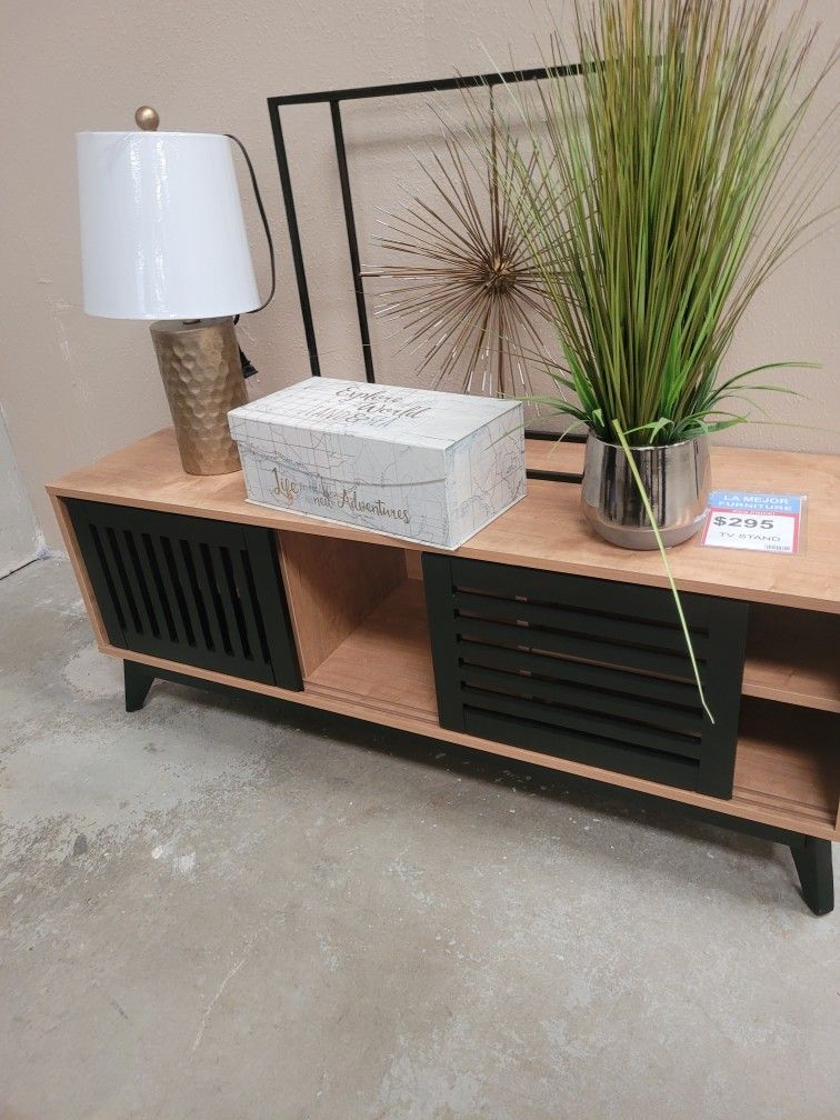 Tv Stand 47 "