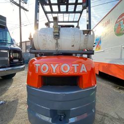 TOYOTA forklift For Sale 