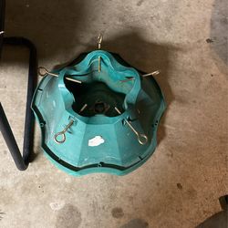 Christmas Tree Bottom