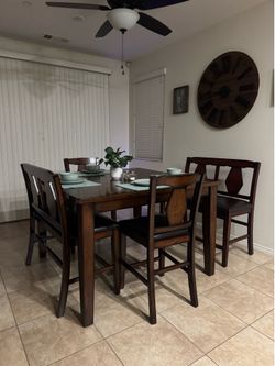 Dining room table
