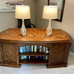 Executive Desk & File Cabinet