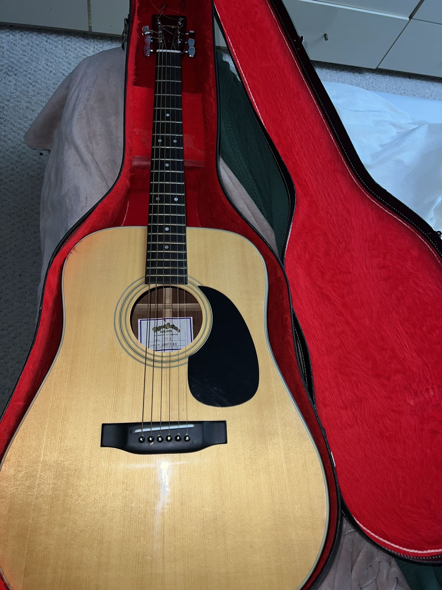Sigma Guitar