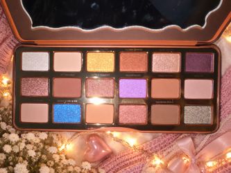 Too Faced Eyeshadow Palette 18 Shades