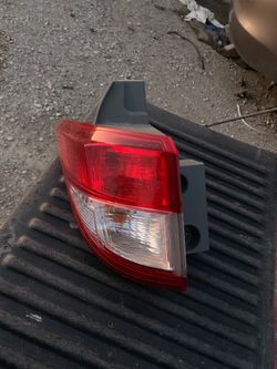 NISSAN QUEST Left Tail Light Assembly OM 11-17