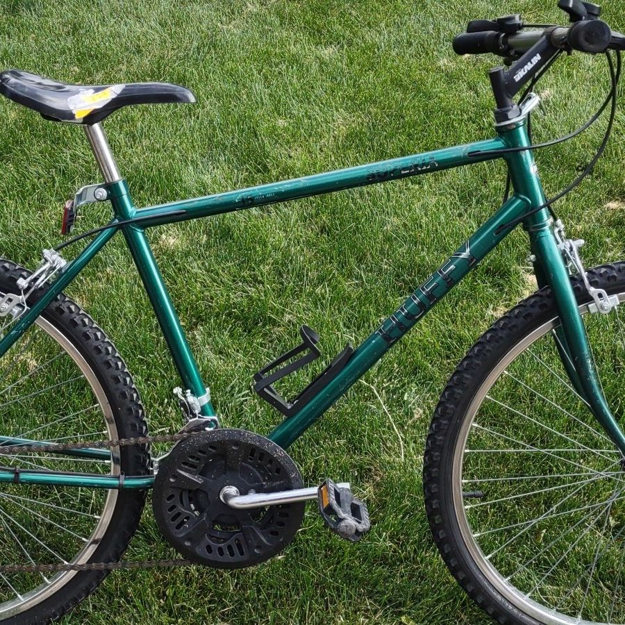 Huffy 15 Speed Bike for Sale in St. Charles IL OfferUp